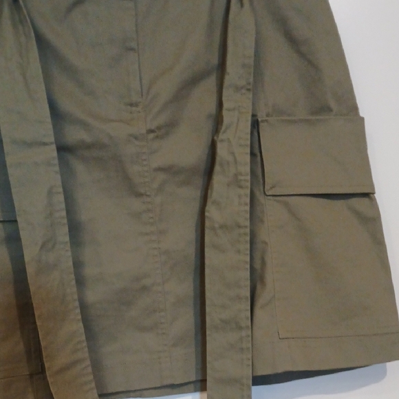 LOFT Olive Green Cargo Skirt - Picture 3 of 10